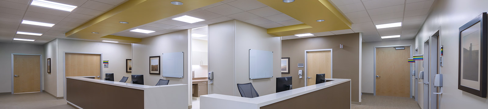 Large Image of an empty reception area you will find at your doctors office.
